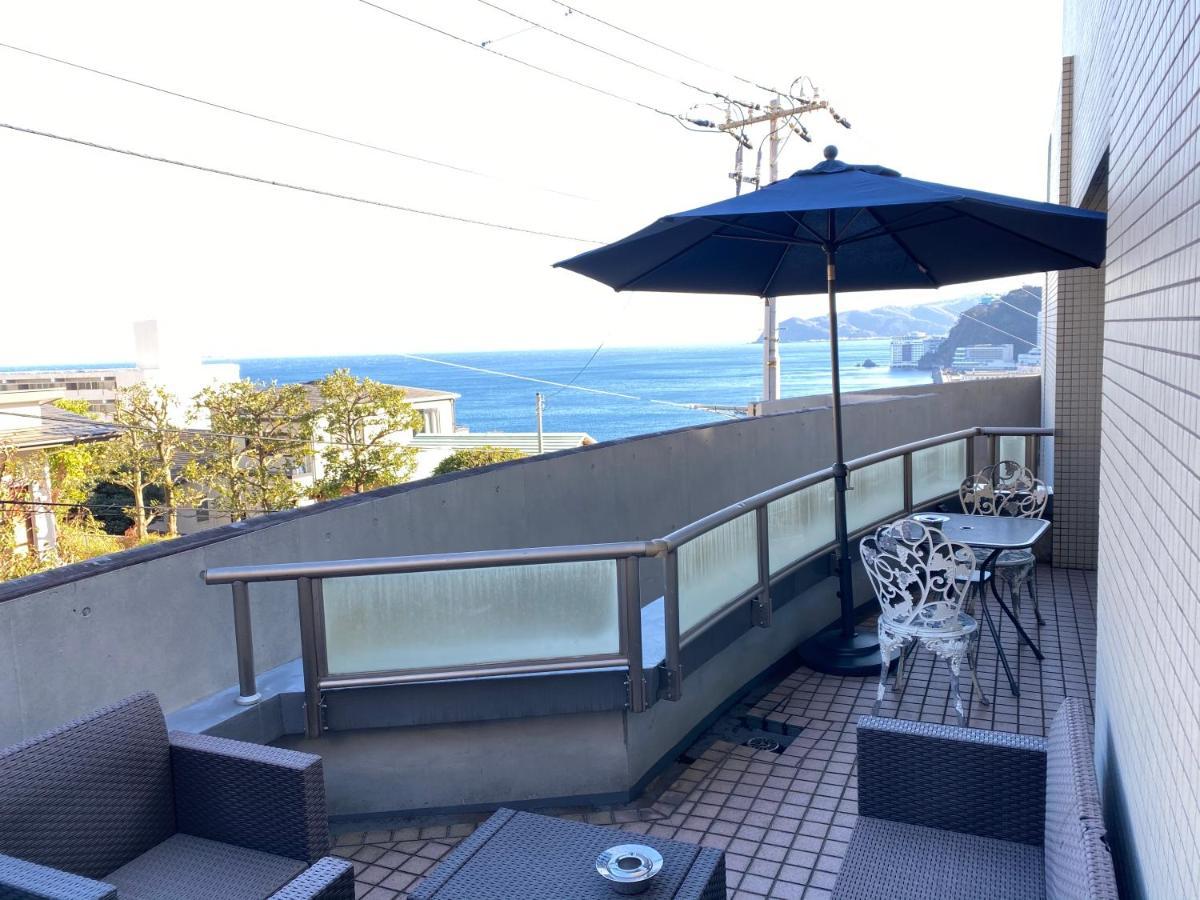 Atami Onsen Guest House Megumi Екстер'єр фото