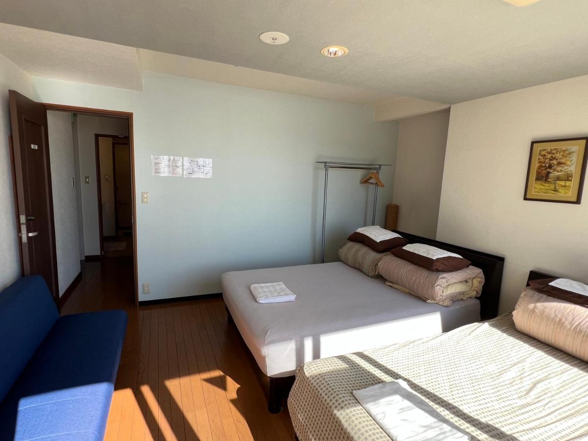 Atami Onsen Guest House Megumi Екстер'єр фото